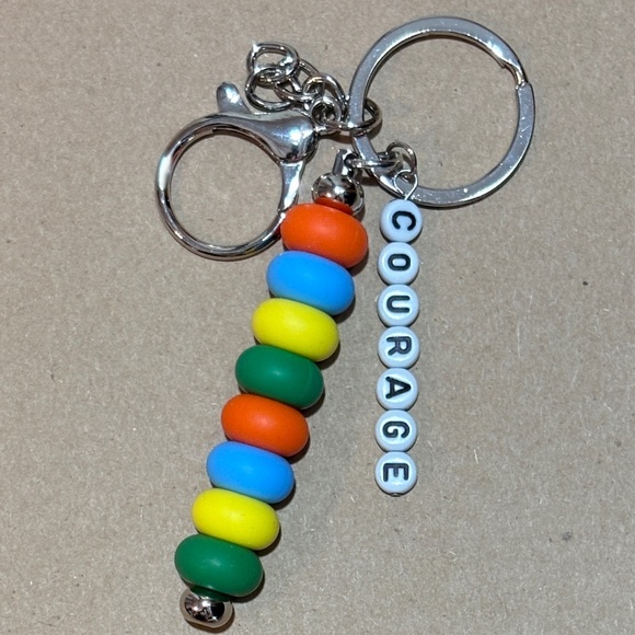 Silicone Inspirational Beaded Keychain - Courage - Picture 1 of 2